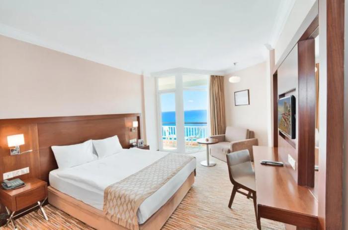 Salamis Bay Conti Resort Hotel & Casino Gazimağusa Oda fotoğraf A room at the hotel